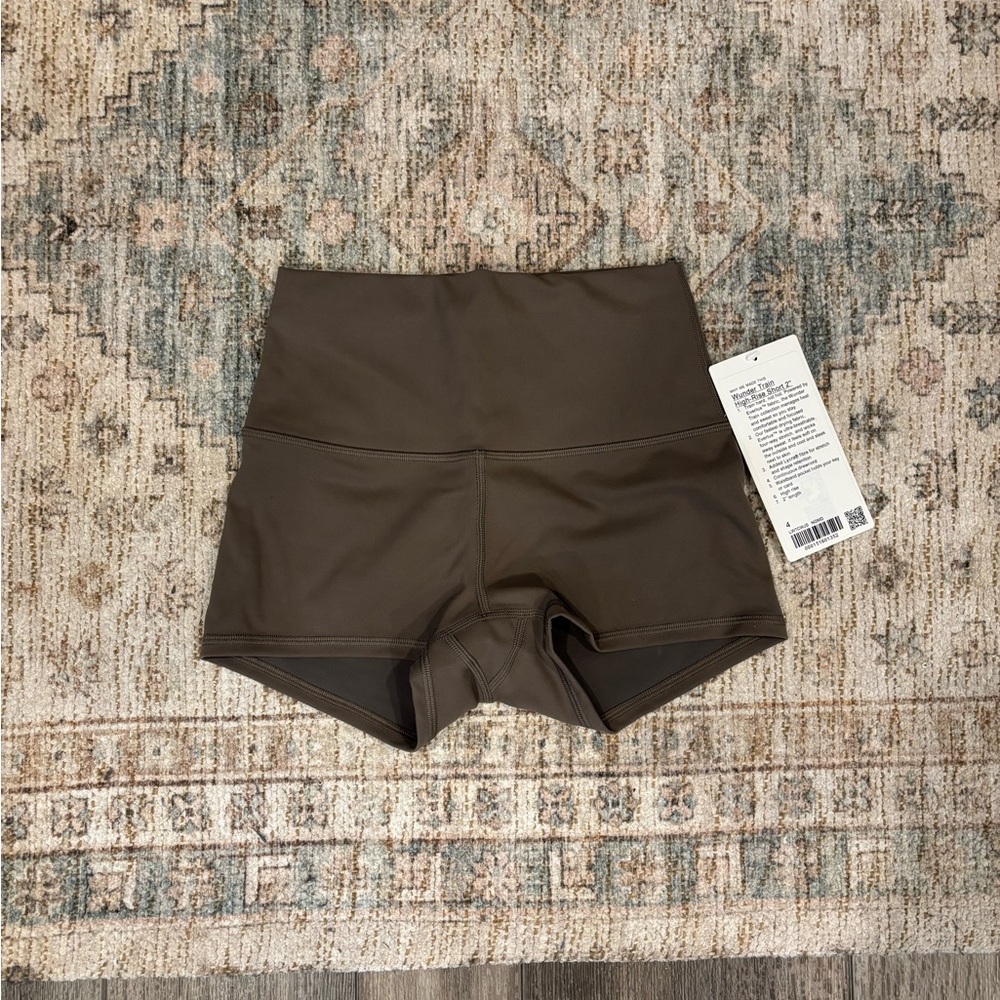 lululemon athletica High-Waist Brown Training Shorts - Picture 2 of 5